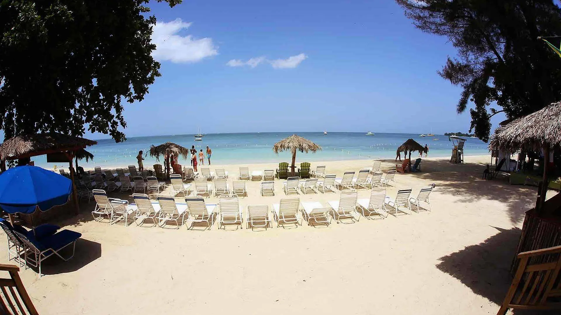 The Boardwalk Village Negril 3*,  Jamaica
